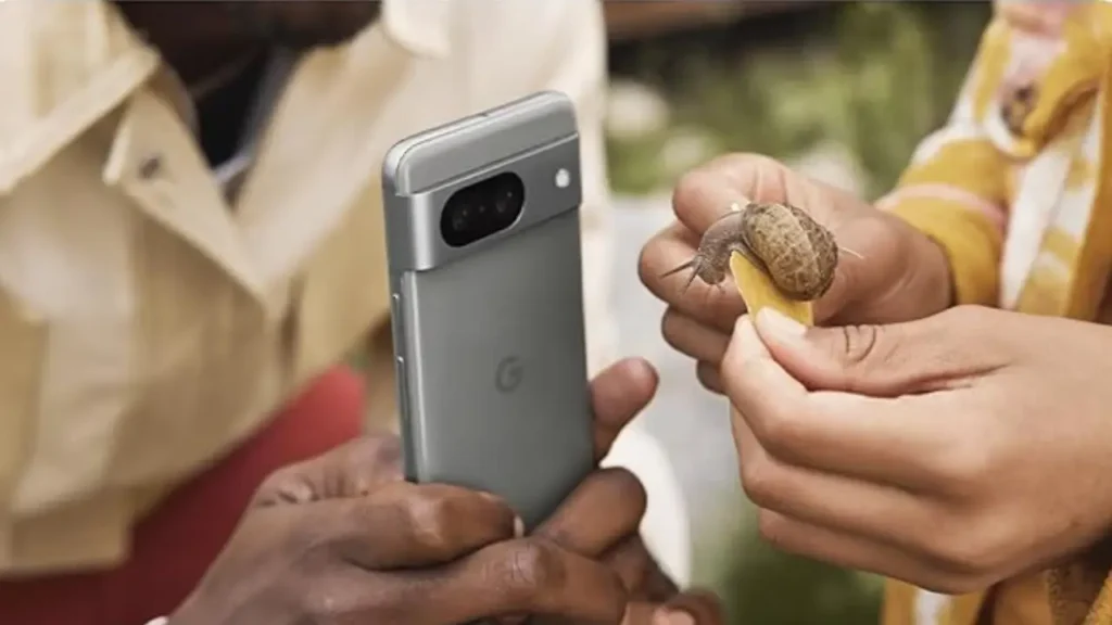 Pixel 8 de Google : Le Smartphone Accessible et Performant pour Tous 3 Affichage Pixel 8 de Google