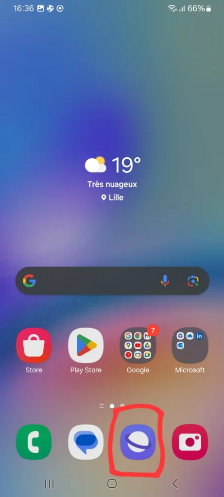 Comment Mettre en Sourdine une Conversation de Groupe sur Android et iPhone 2 Lancer l'application Google Messages