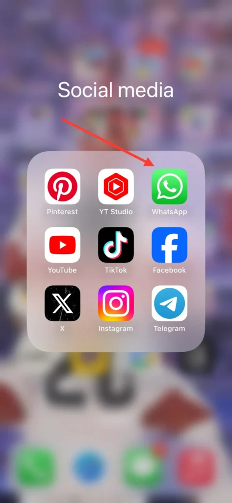 Comment Débloquer un Numéro sur votre Téléphone Android 12 Ouvrez WhatsApp