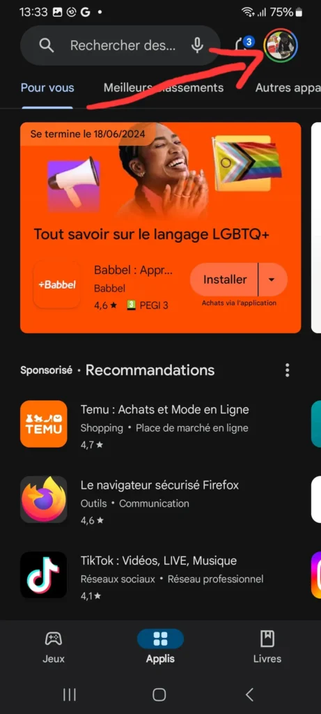 Comment Récupérer vos Applications et Jeux Supprimés sur Android 2 Ouvrez l'application Google Play Store